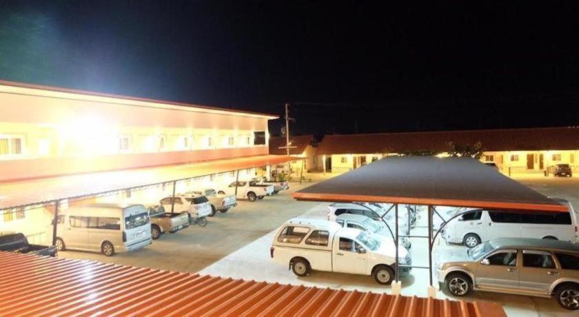 The Phant Hotel Surin Exteriör bild